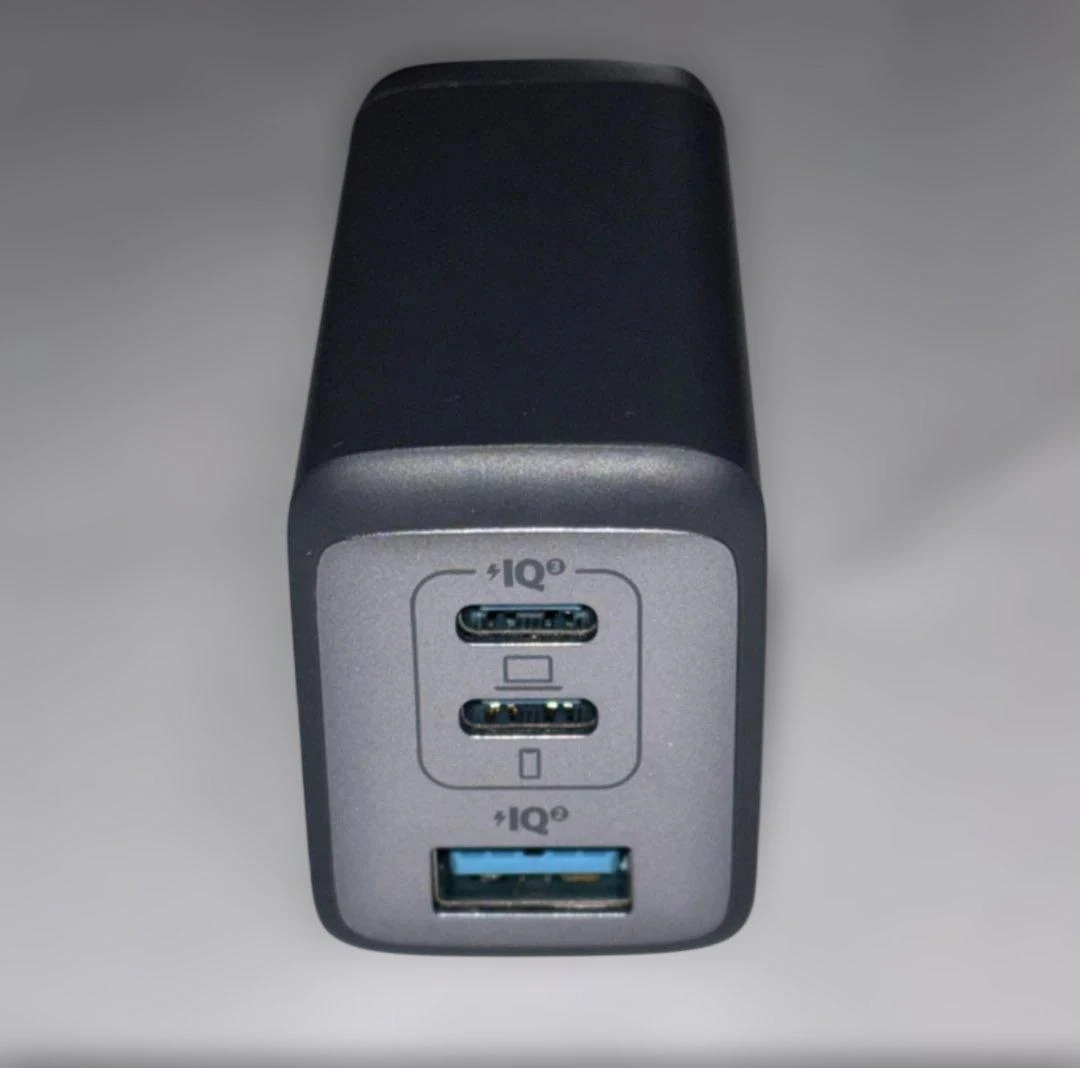 ANKER PowerPort III 3-Port 65W Pod