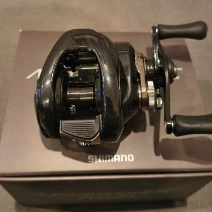 Máy câu bait SHIMANO Metanium DC 70HG